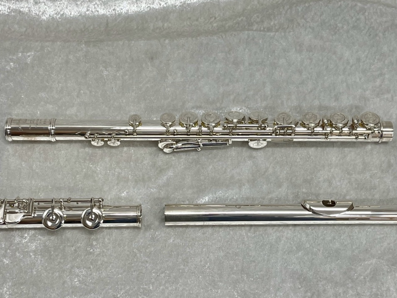 総銀製ムラマツフルート ハンドメイド 1900番台 歴史的ヴィンテージ楽器 美品 総銀製ムラマツフルート ハンドメイド 1900番台 歴史的ヴィンテージ