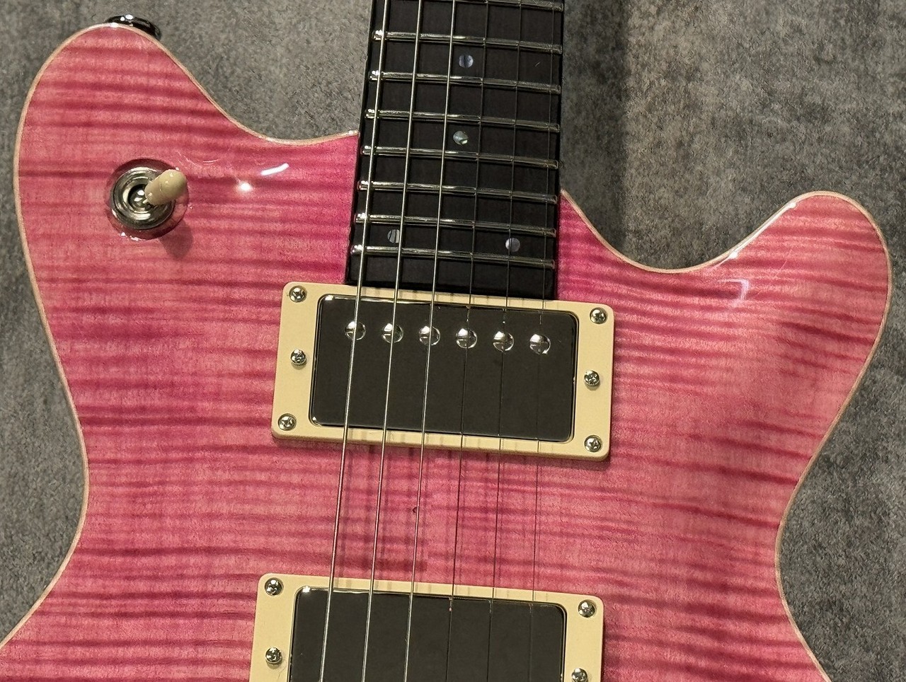 T's Guitars Arc-STD 24 Trans Pink【3.64kg】【担当選定の極杢5A