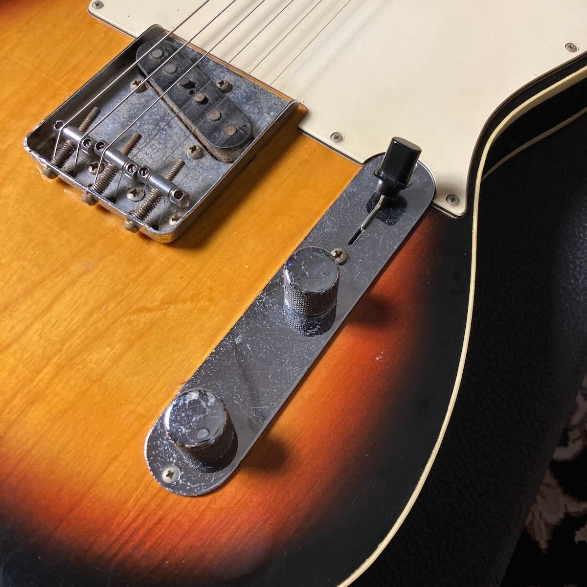 Fender 1970 Telecaster Custom Sunburst / 1-Piece Maple Neck