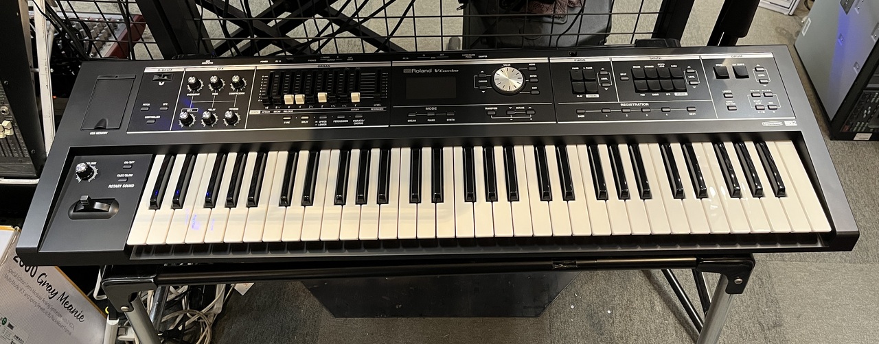 Roland VR-09【中古】【美品】（中古）【楽器検索デジマート】