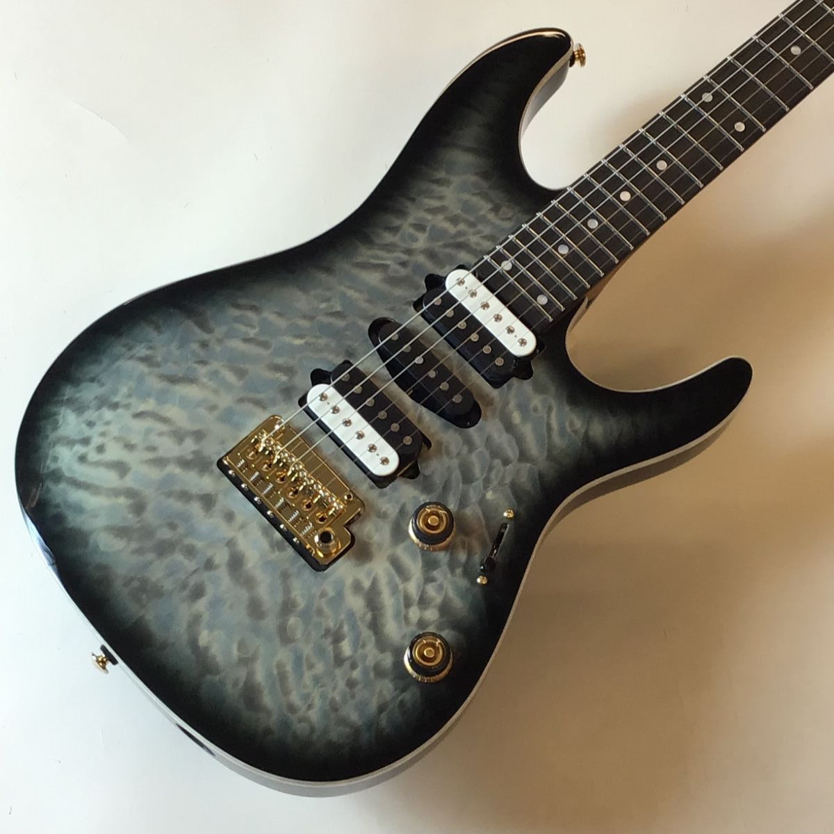 Ibanez AZ47P1QM Black Ice Burst エレキギター（新品/送料無料