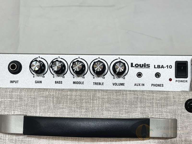美品 販売証明付き Louis LBA-10 ベース用アンプ 10W ルイス 美品 販売証明付き Louis LBA-10 ベース用アンプ 10W ルイス