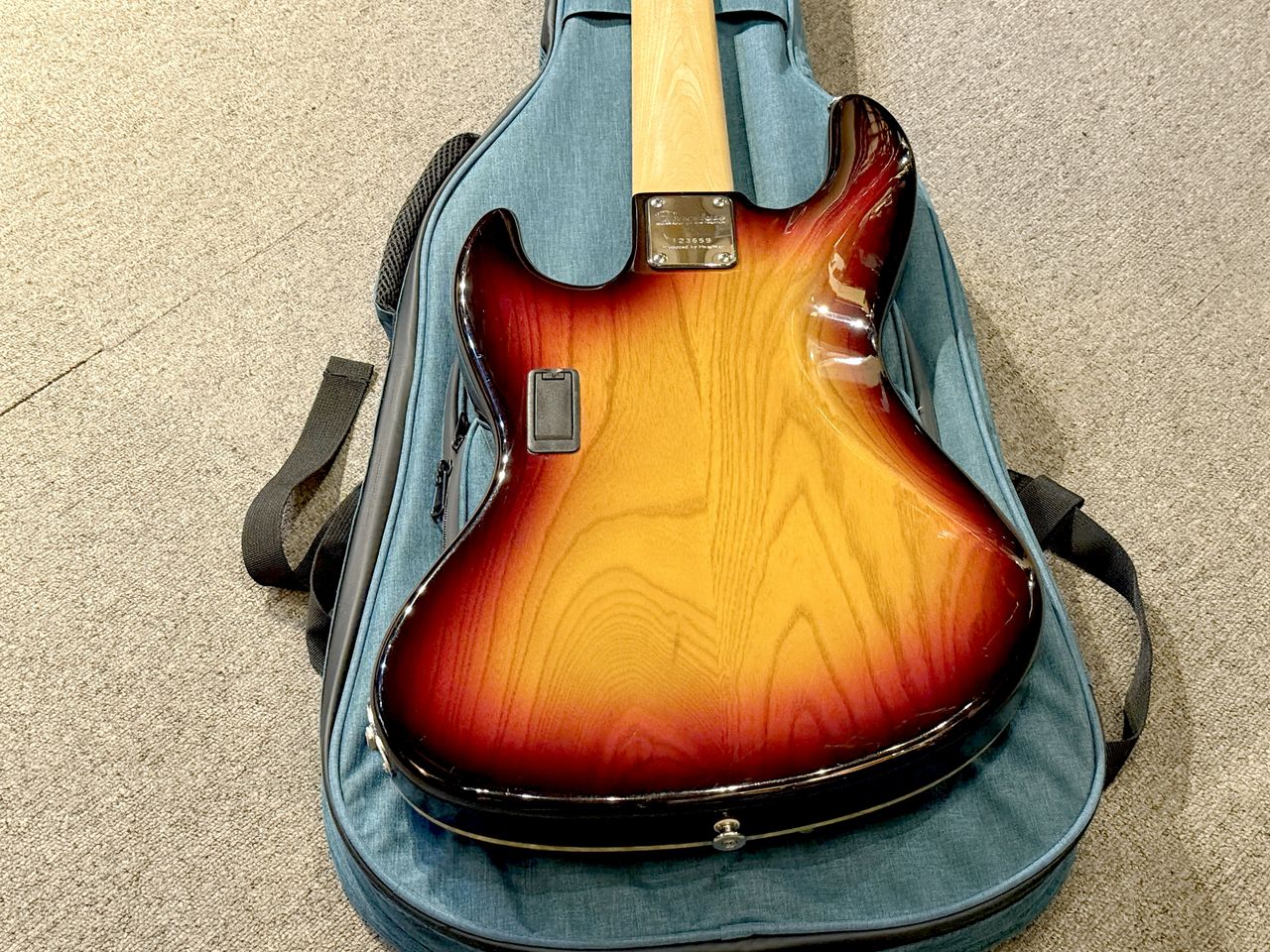 Bacchus Handmade Series Venus 5（中古）【楽器検索デジマート】