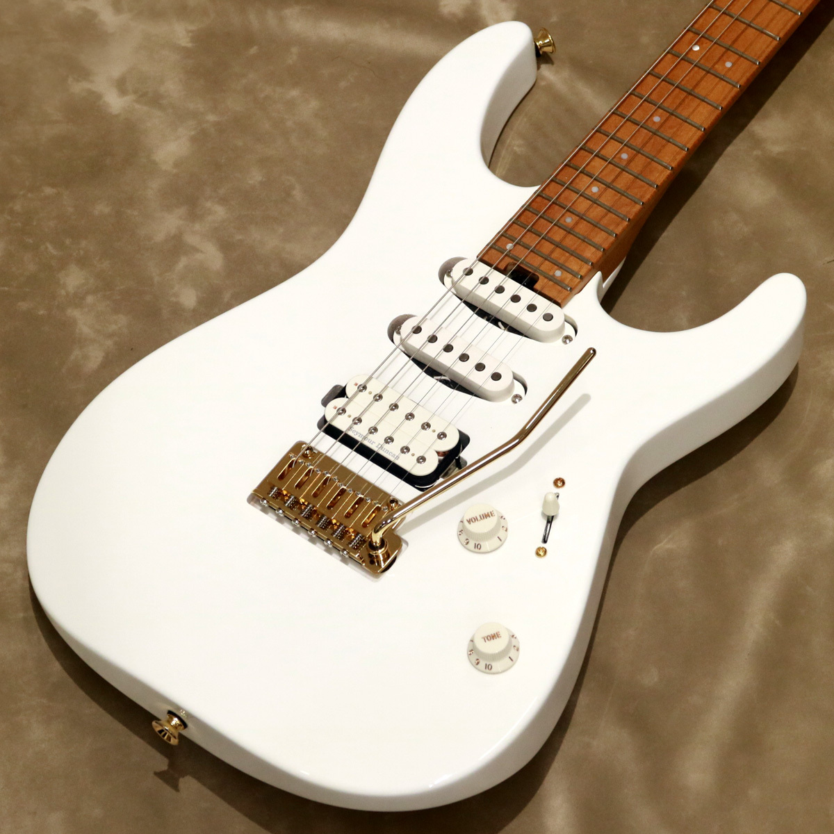 Charvel PRO-MOD DK24 HSS 2PT CM, Snow White（新品/送料無料）【楽器