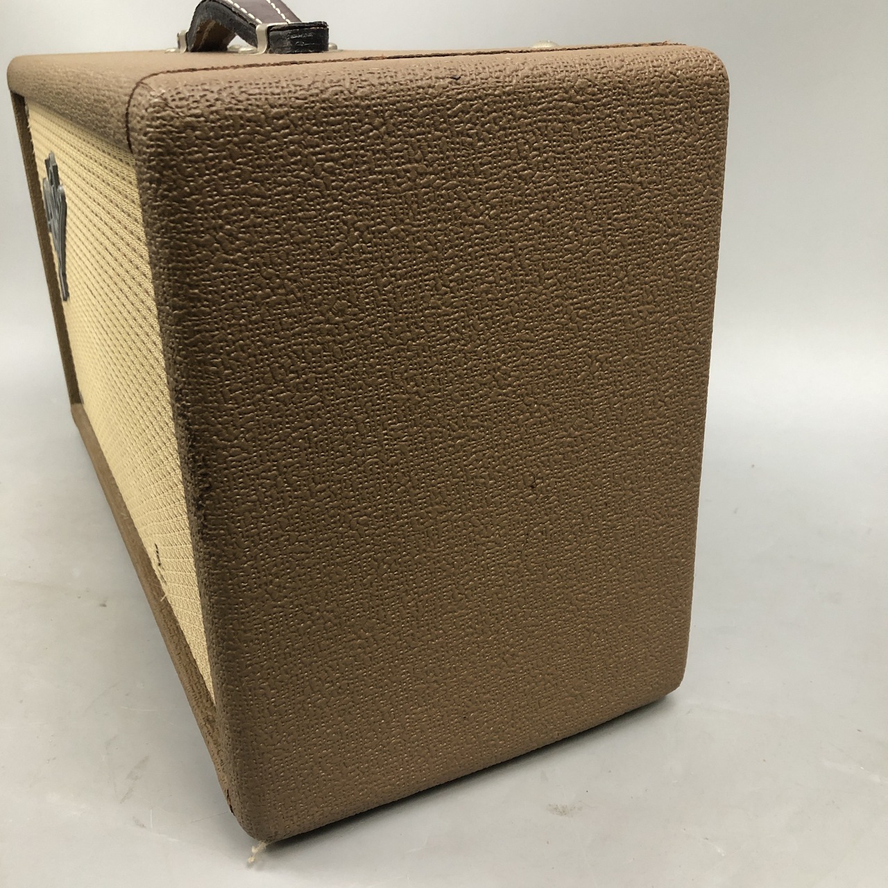 あお　fender reverb unit ジャンク品 あお様専用 fender reverb unit ジャンク品 - メルカリ