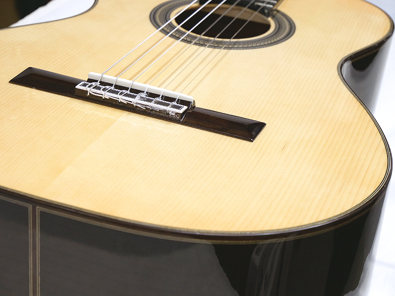ARIA A-70S （新品）【楽器検索デジマート】
