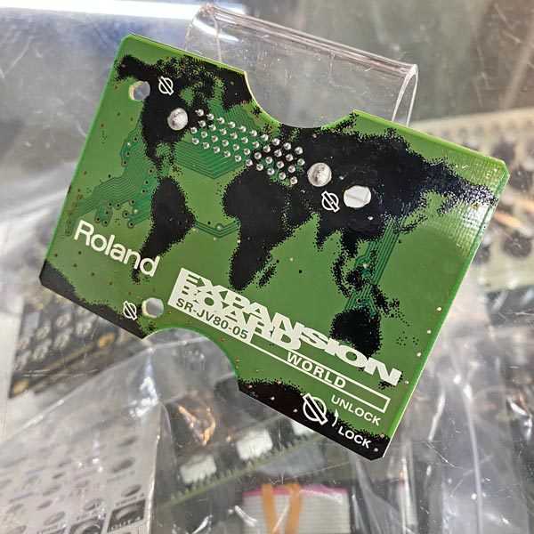 ROLAND SR-JV80-05 WORLD EXPANSION BOARD Roland SR-JV80-05 WORLD