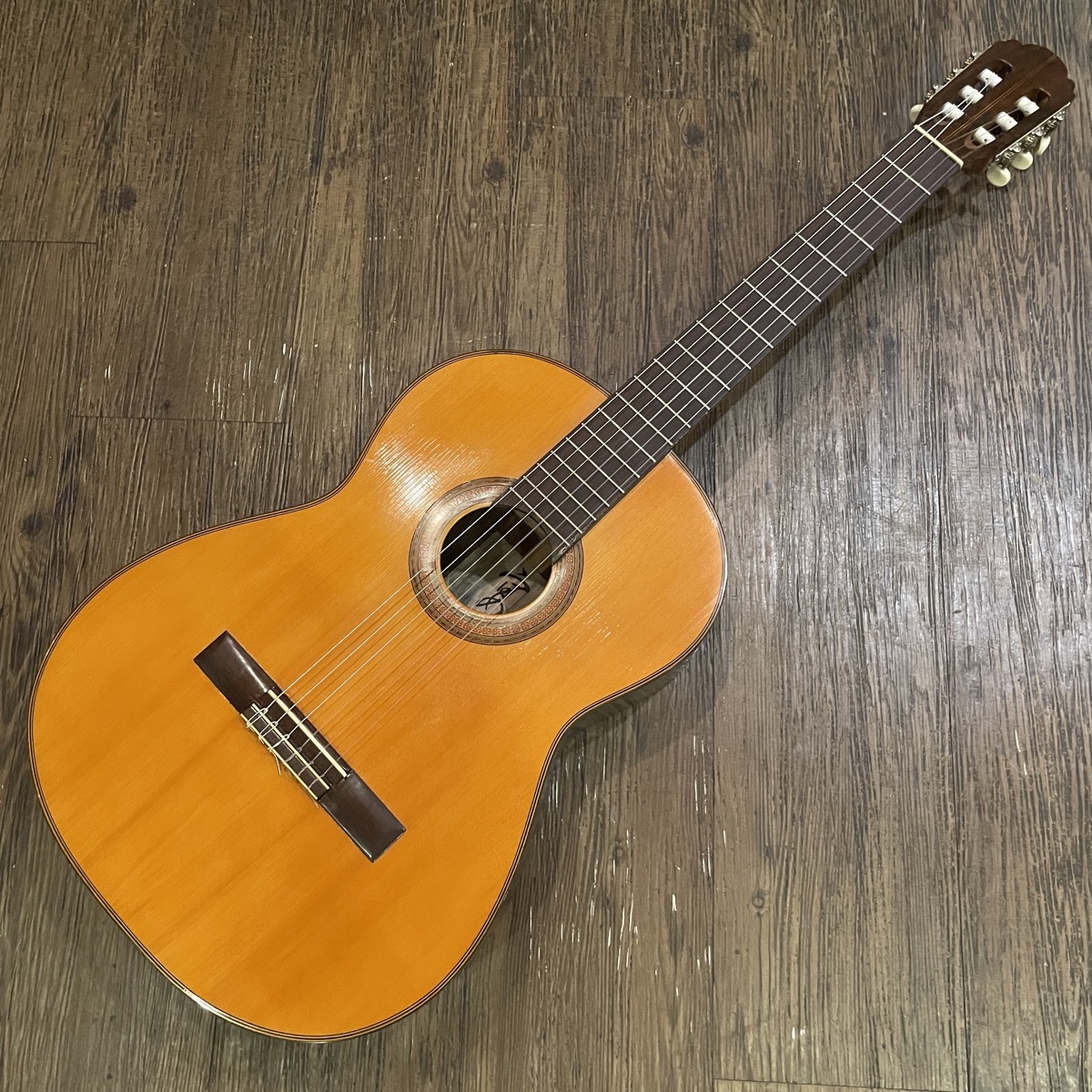 宴 手工品 日本製 Classical Guitar（中古/送料無料）【楽器検索