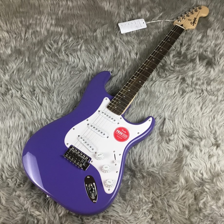 ストラトキャスタータイプ エレキギター 紫色ピックガード ストラトキャスタータイプ エレキギター 紫色ピックガード