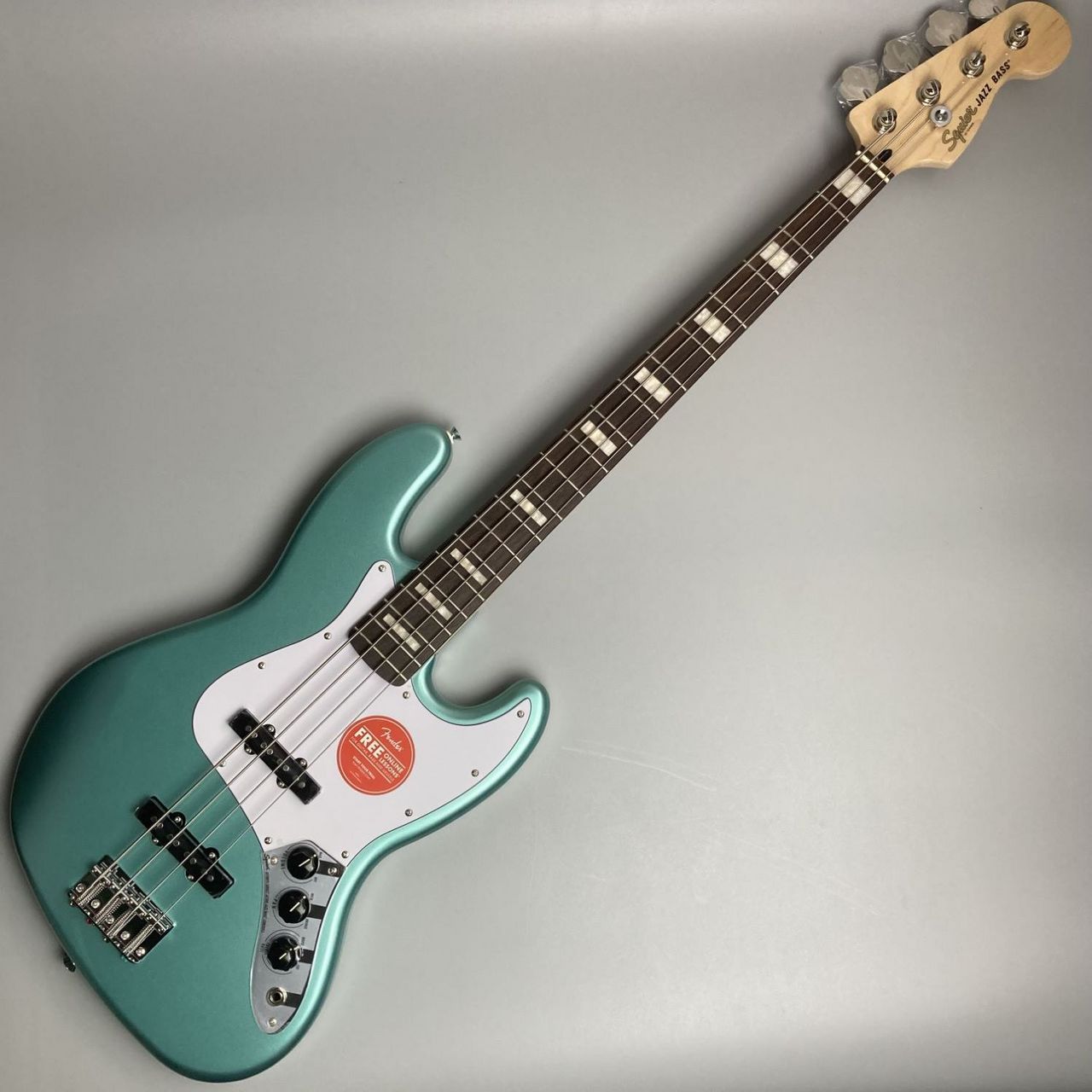 a*d様 Squier エレキベース ミントグリーン Squier by FenderAffinity Series Active Jazz Bass -Mystic Sea