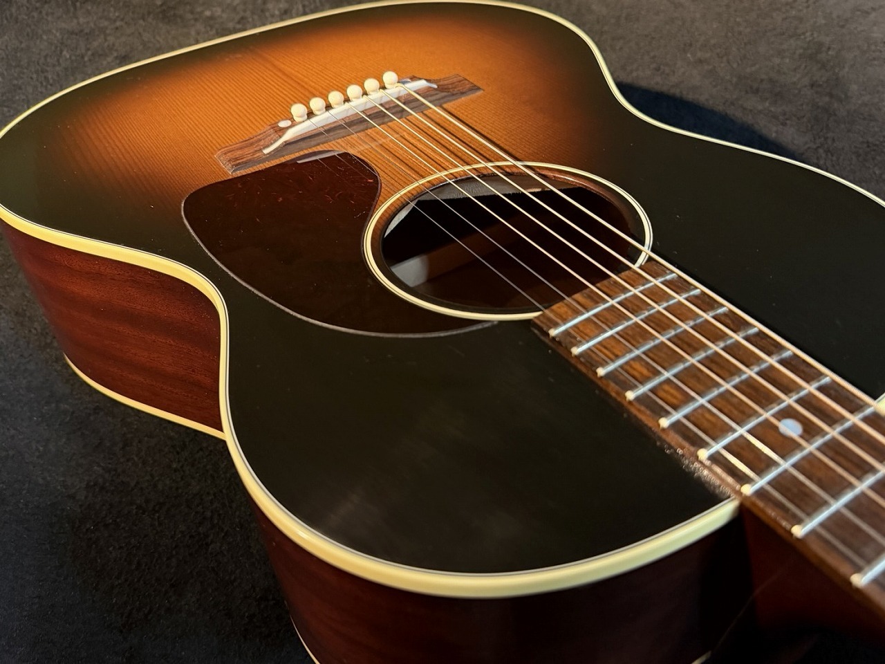 Gibson 【Price Down!】Custom Shop Historic Collection 1942 Banner