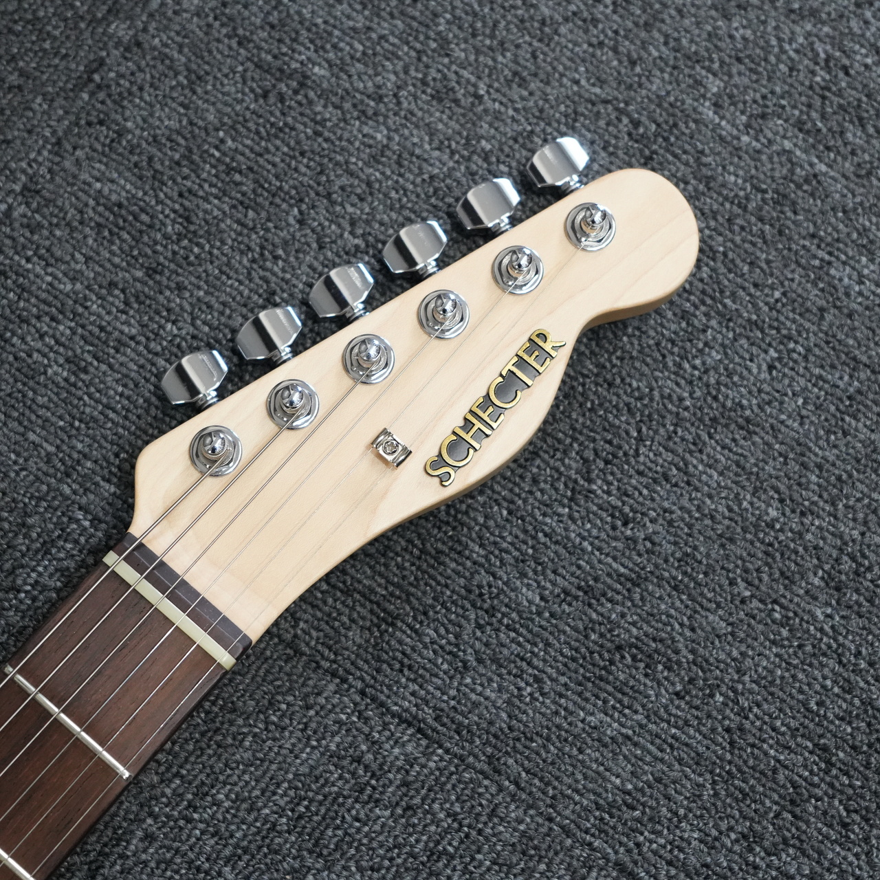 SCHECTER AC-TK-TE-WH/SIG 新品同様 SCHECTER AC-TK-TE-WH/SIG 未展示品（新品）【楽器検索デジマート】