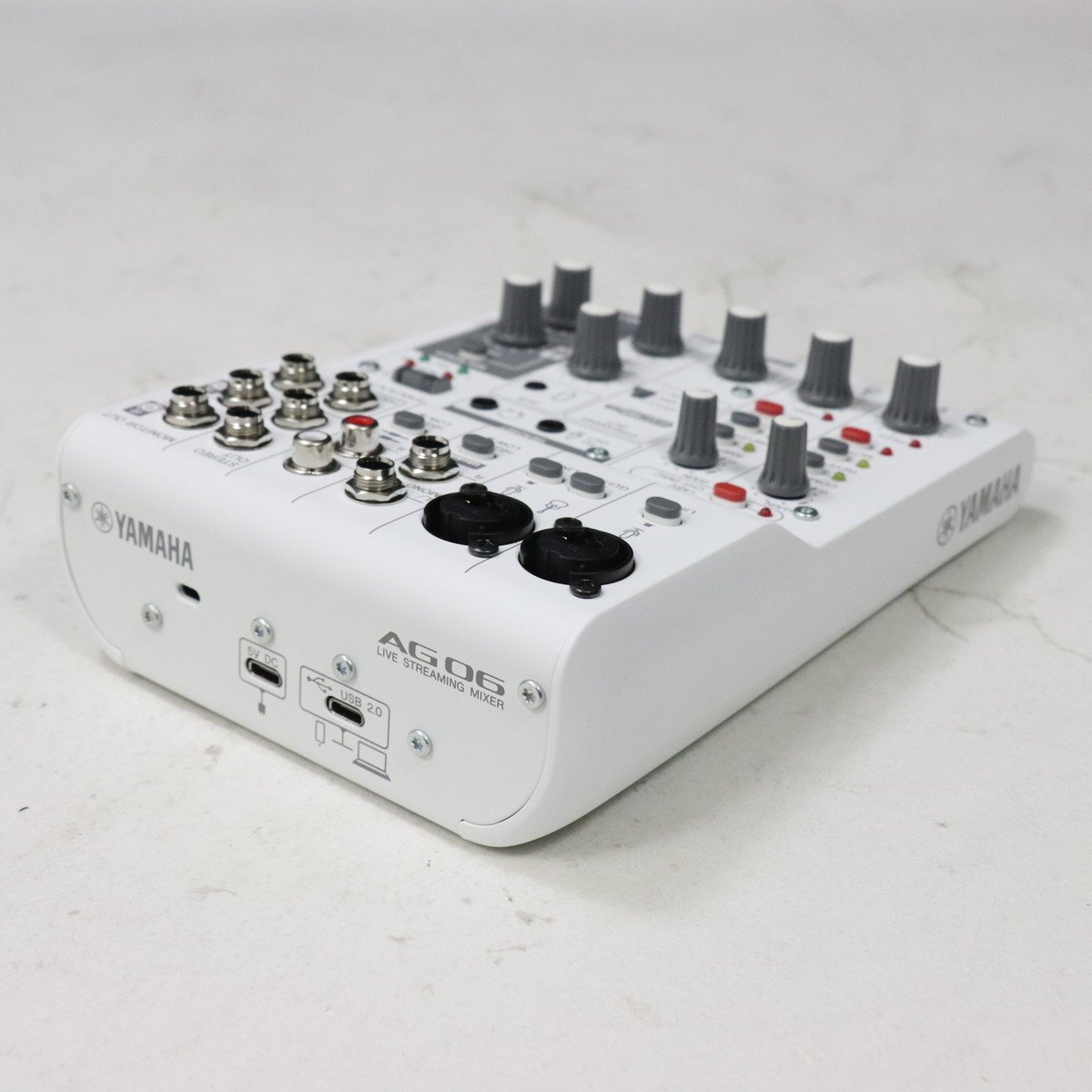 【美品】YAMAHA AG06MK2 ホワイト YAMAHA AG06MK2 White 【梅田店】(中古)【楽器検索デジマート】