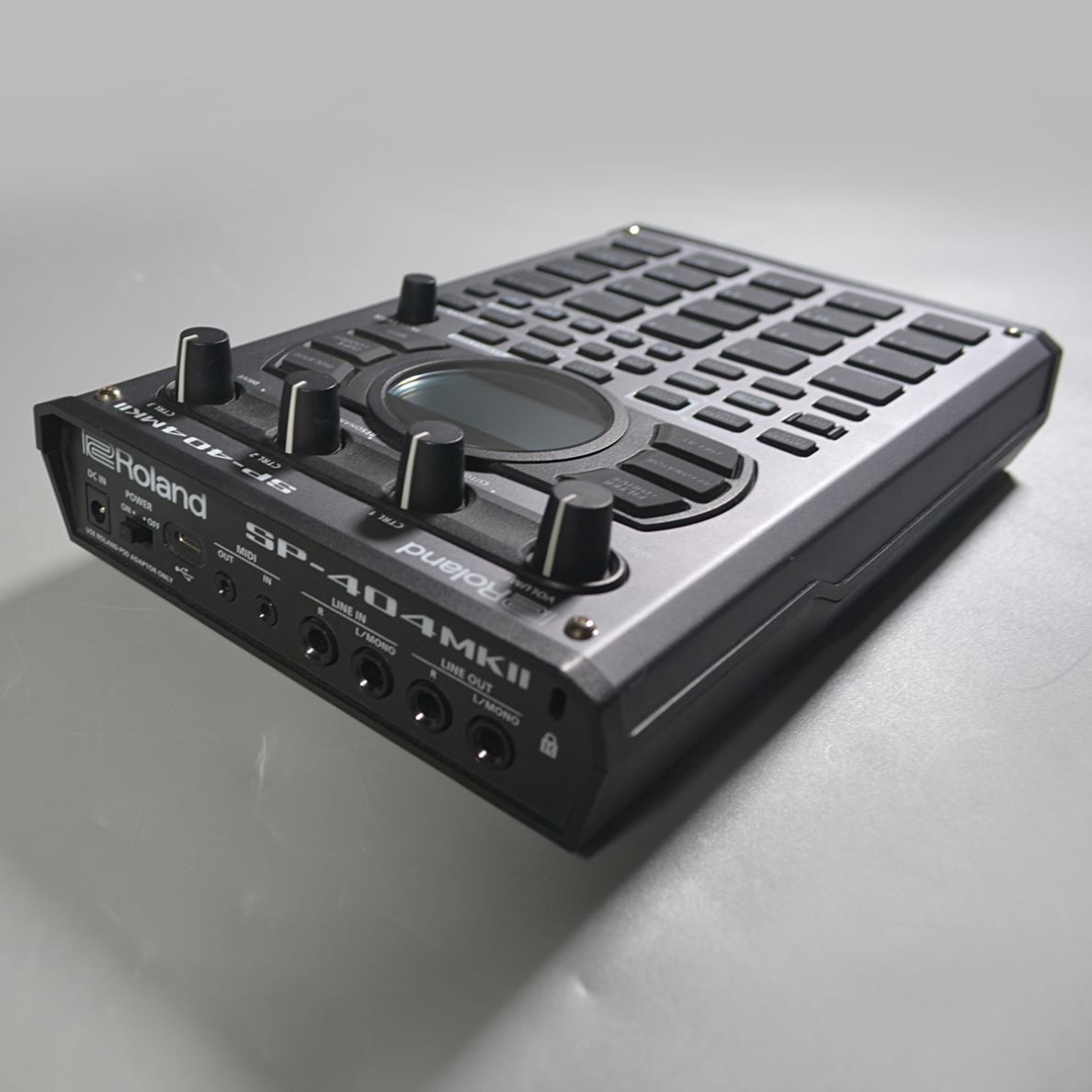 Roland SP-404 MKII サンプラー（B級特価/送料無料）【楽器検索