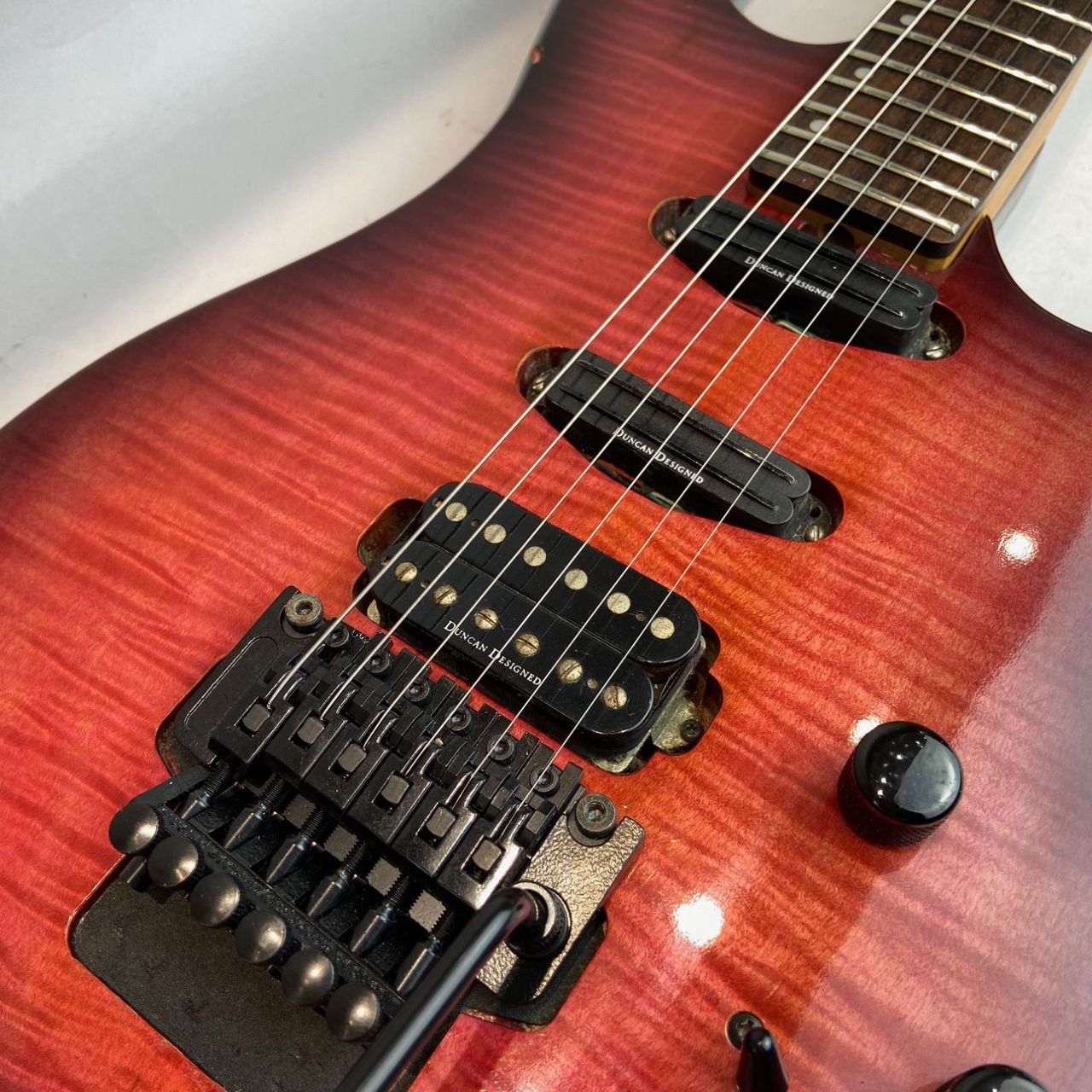 Washburn MG-722 STEVIE SALAS モデル（中古/送料無料）【楽器