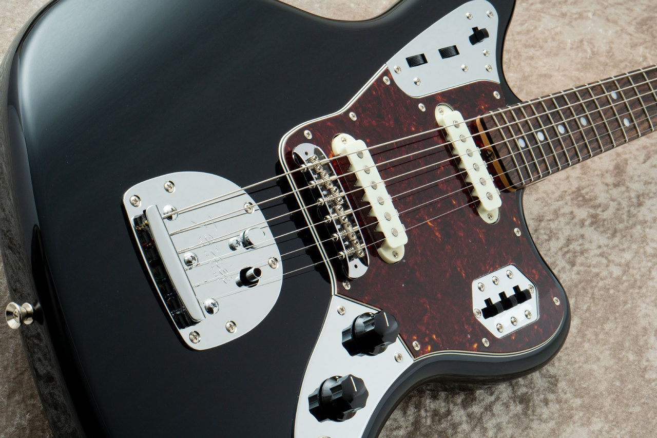 Fender FSR Made in Japan Traditional 60s Jaguar -Black-【3.88kg