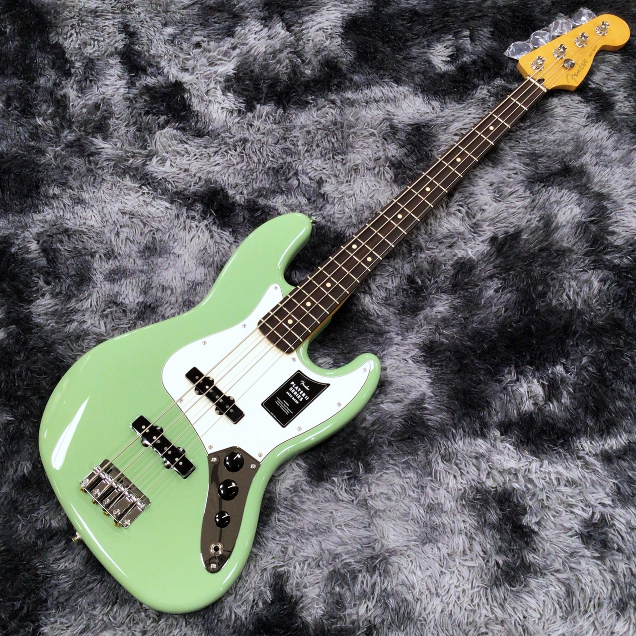 ジャズベース 4弦 グリーン Amazon | Fender フェンダー エレキベース ADAM CLAYTON JAZZ