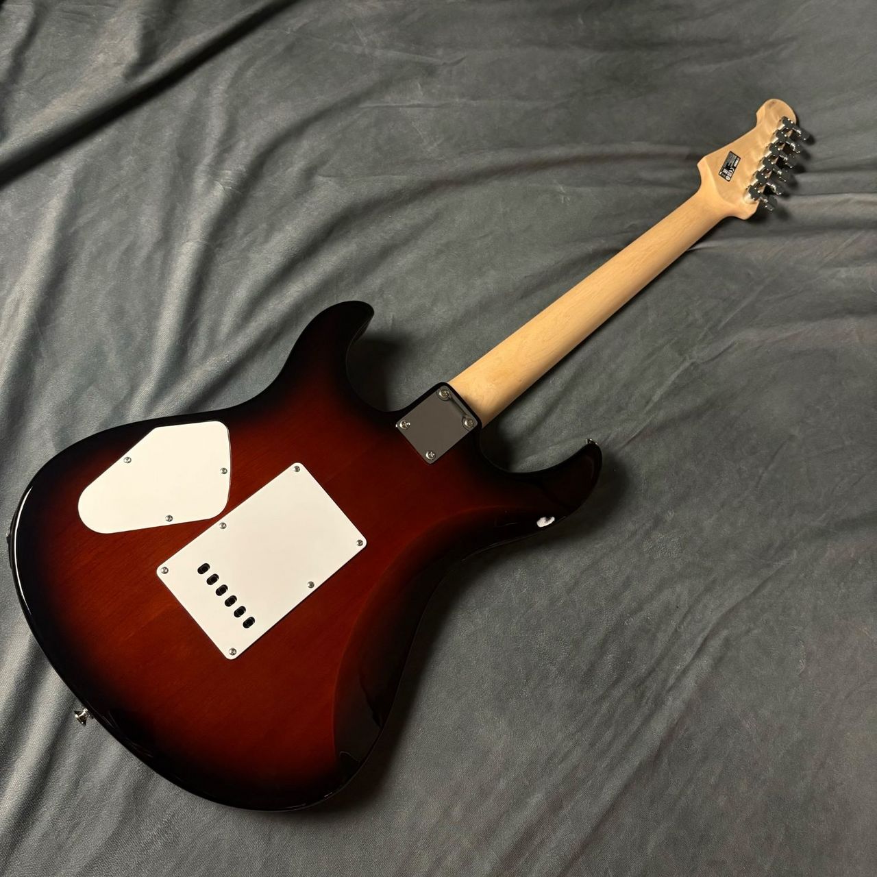 美品YAMAHA PACIFICA PAC112V OVS ヤマハ サンバースト Amazon | ヤマハ(YAMAHA) エレキギター PACIFICA112V OVS