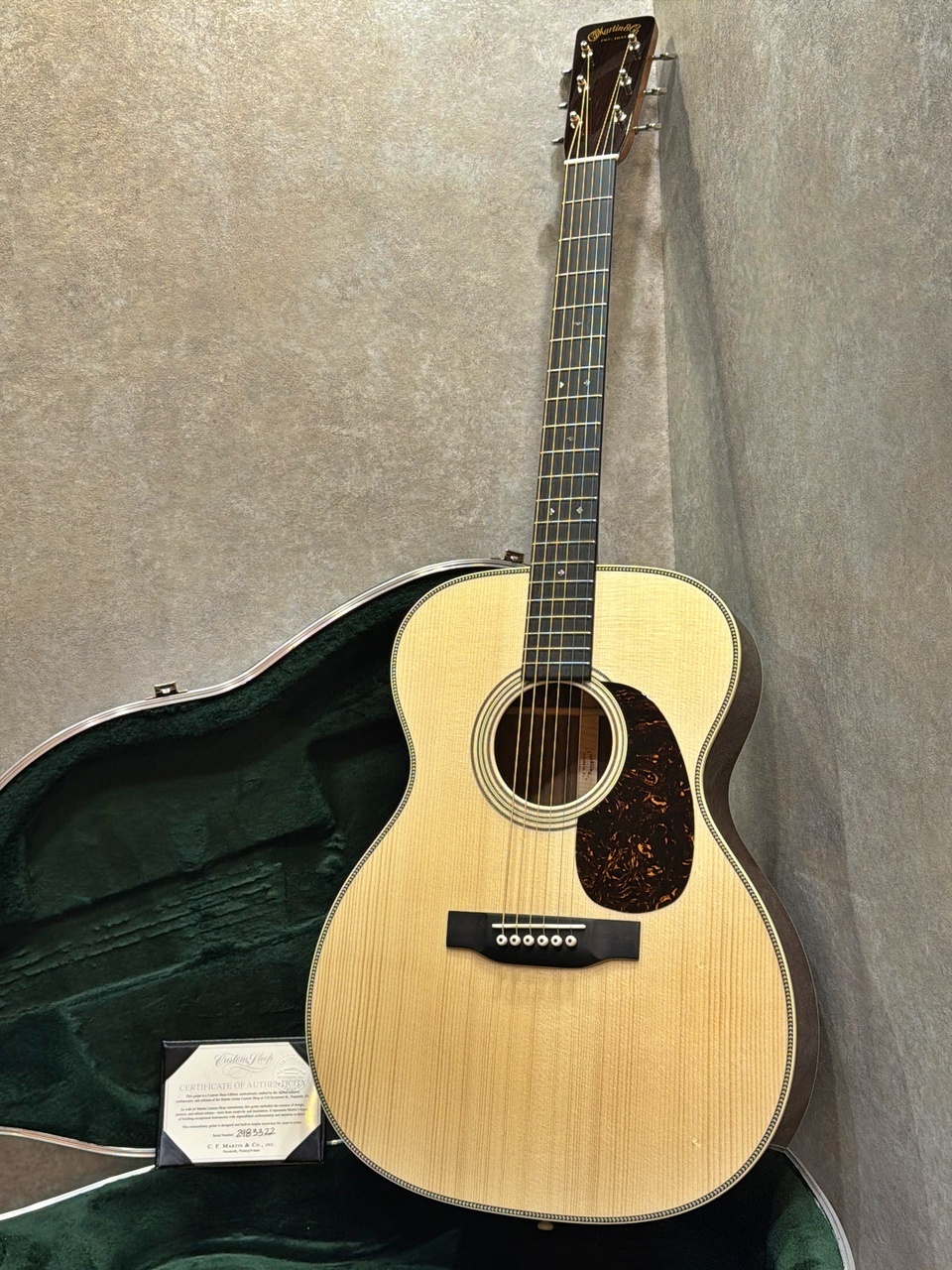Martin 【月末特価!!～7/31迄】【試奏動画あり】CTM 000-28 Adirondack
