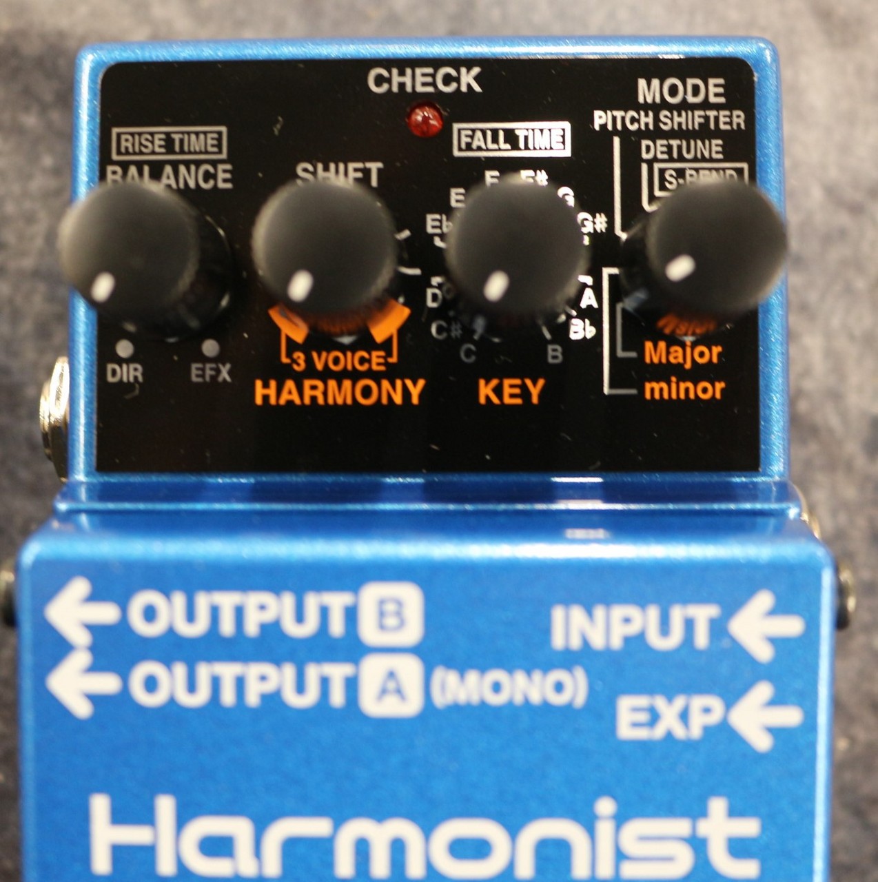 品質一番の BOSS Harmonist PS-6（ピッチシフター） エフェクター