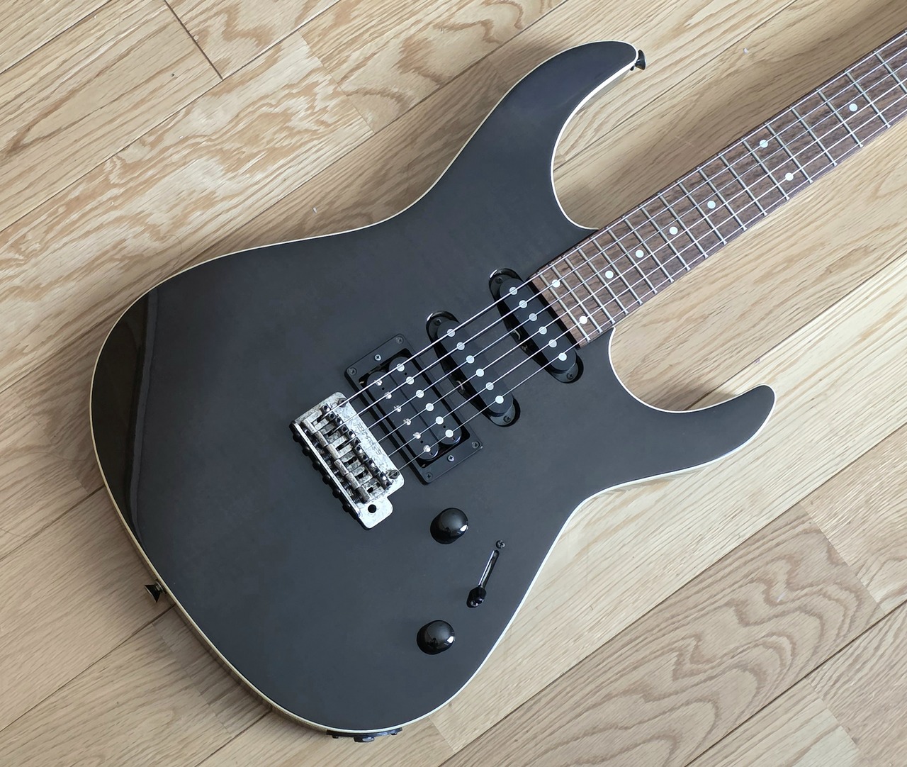 【値下げ】FERNANDES FRモデル FERNANDES-FR-Standard.jpg