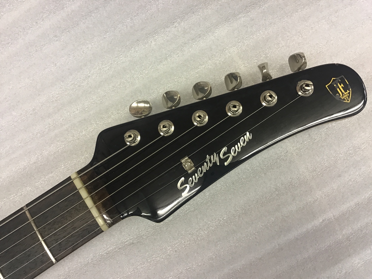 最終値下げ！SEVENTY SEVEN GUITARS RBN-II 最終値下げ！SEVENTY SEVEN GUITARS RBN-II - メルカリ
