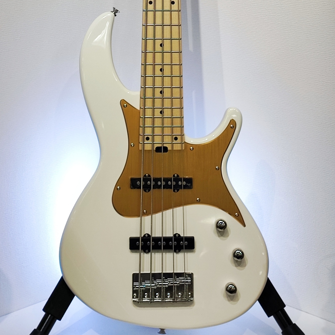 RSB-618/5 - Aria Guitars - Electric, Acoustic, Classical