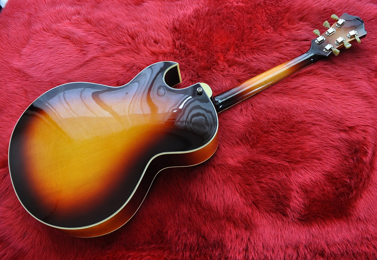 Eastman AR-175CE Sunburst ハードケース付き Eastman AR-175CE Sunburst ハードケース付き