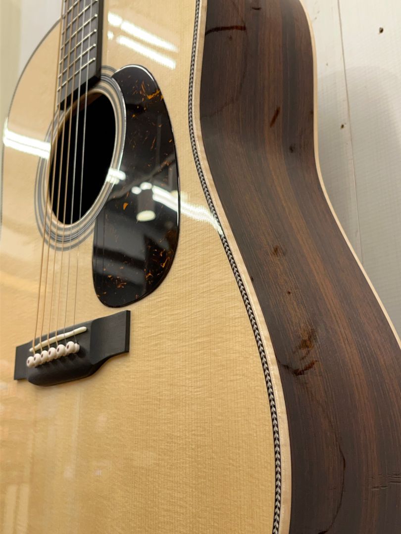 Martin 2023年製 CTM D-28 【Premium Adirondack Top × GE