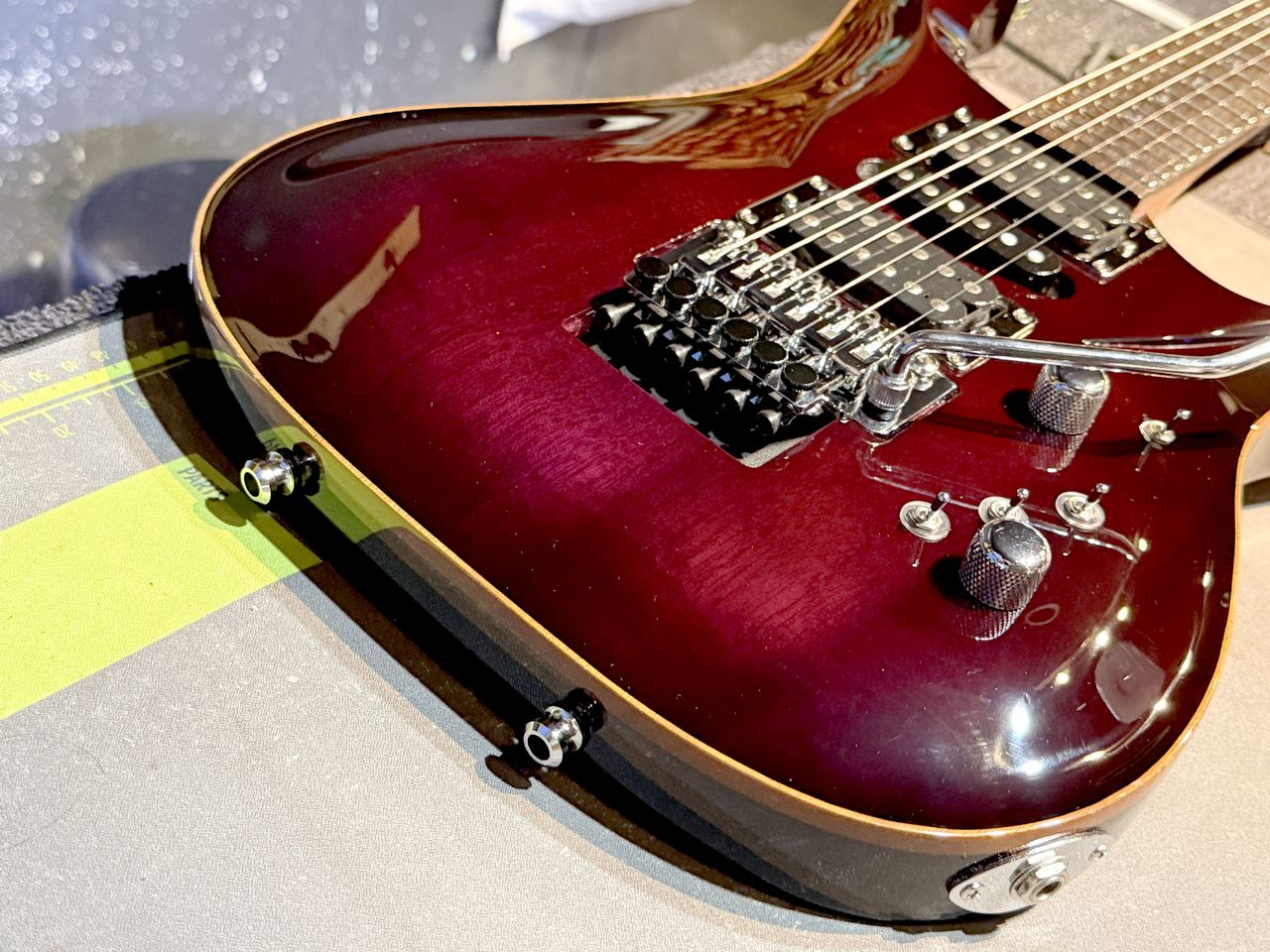 ギター G-LIFE DSG galaxy dark purple G-Life Guitars DSG Life-Mahogany / Galaxy Purple Dark Ver