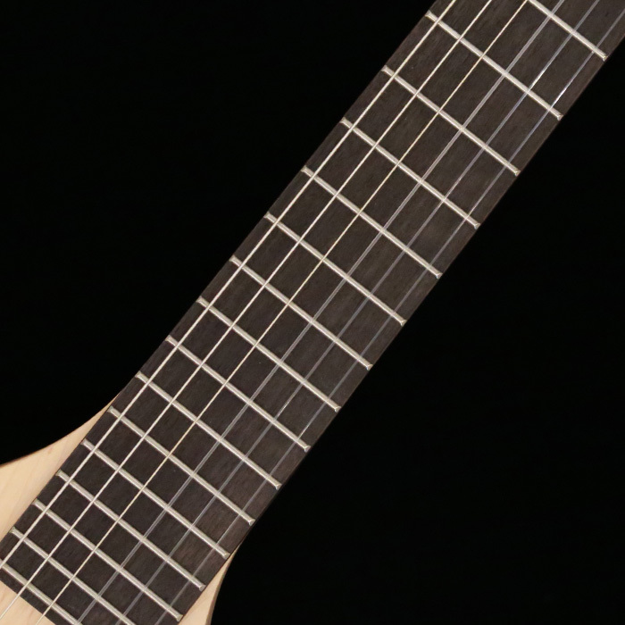 Traveler Guitar Ultra-Light Nylon, Maple ナイロン弦 エレガット