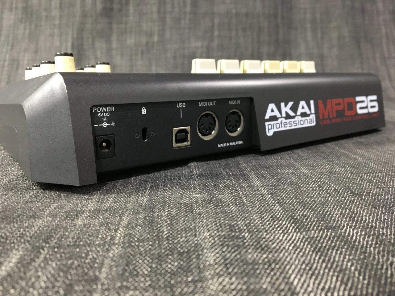 AKAI MPD26 MIDI Controller（中古/送料無料）【楽器検索デジマート】