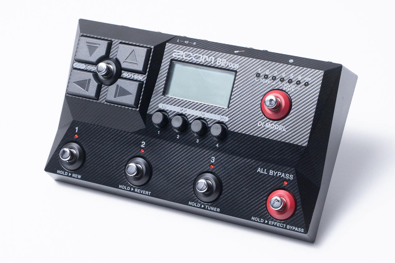 ZOOM B2 FOUR【GIB横浜】（中古/送料無料）【楽器検索デジマート】