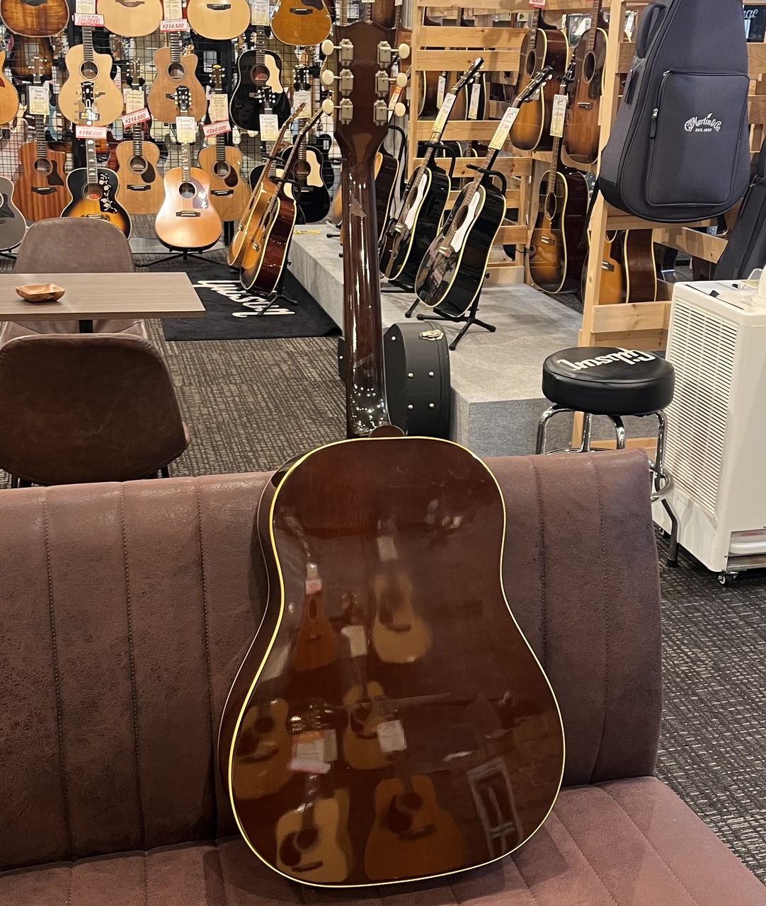 Gibson J-45 - 50s ラージピックガードJ-45Gibson 新潟 Gibson J-45
