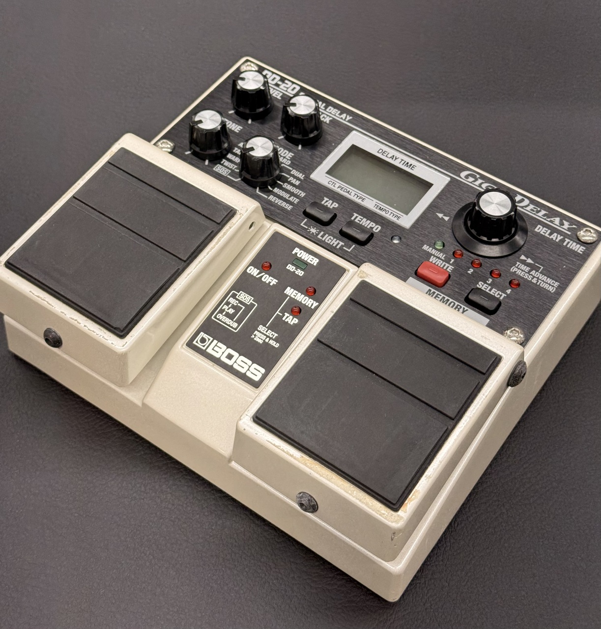 BOSS DD-20 Digital Delay 