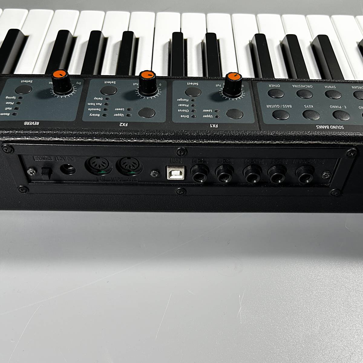 Studiologic Numa Compact 2x ステージピアノ [スピーカー内蔵] 88鍵盤