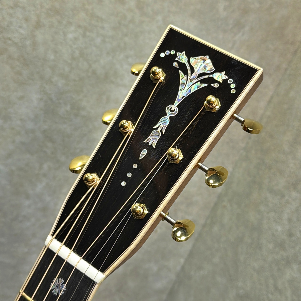 ヴィンテージ アコースティックギター ドイツ製 試奏動画あり Martin 【試奏動画あり】000-42 Modern Deluxe #3020011【繊細で