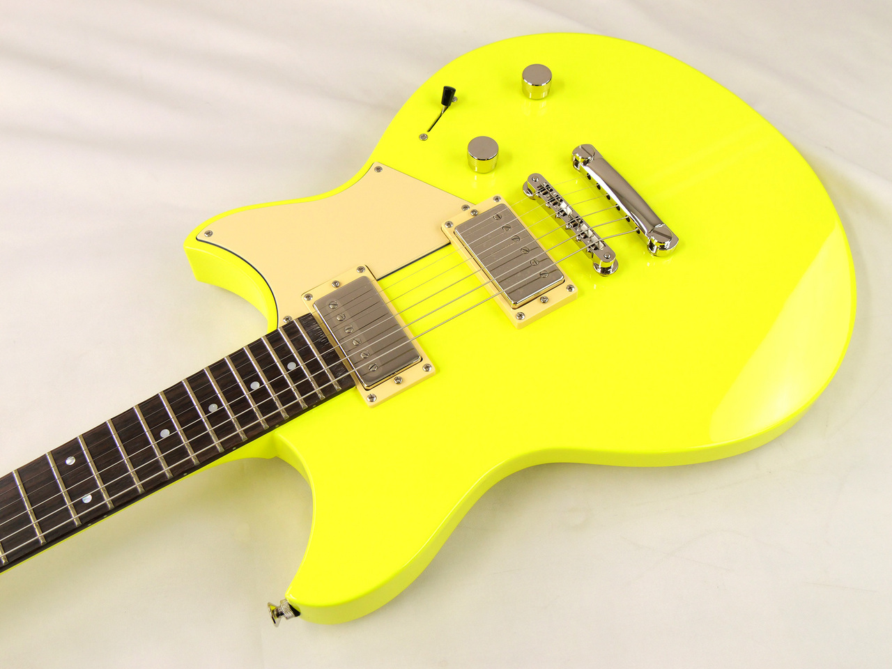YAMAHA REVSTAR RSE20 (ネオンイエロー/NYW)（新品）【楽器検索