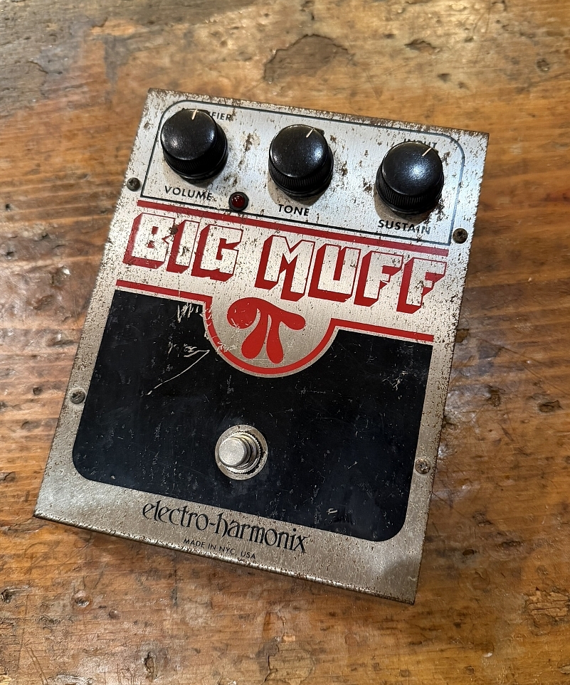 エレクトロハーモニックス BIG MUFF 1stリィッシュー　チキンノブ Electro-Harmonix Big Muff Pi 1st Reissue（中古）【楽器検索デジマート】