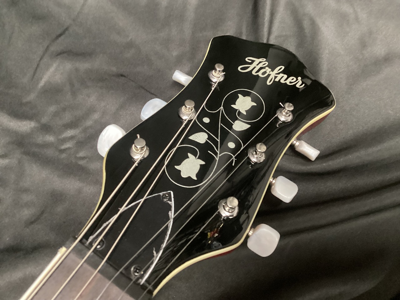 Hofner HI-459-PE RED ( ヘフナー Ignitionシリーズ バイオリンギター