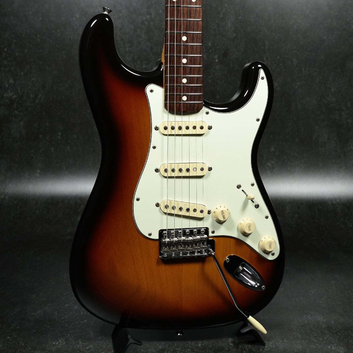 Fender Japan ST62 VSP 3Tone Sunburst 【名古屋栄店】（中古/送料無料