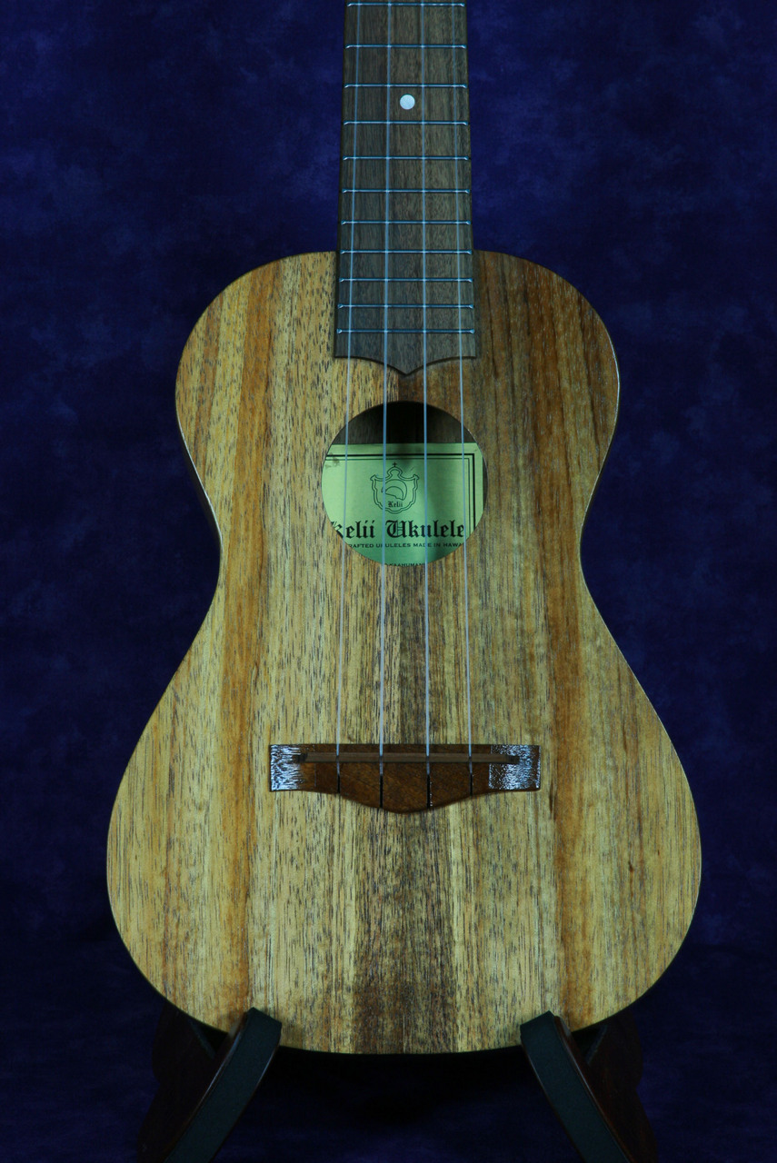 kelii ゴールド　ウクレレ Amazon.co.jp: KELII ケリィ ウクレレ コンサート ゴールド コア