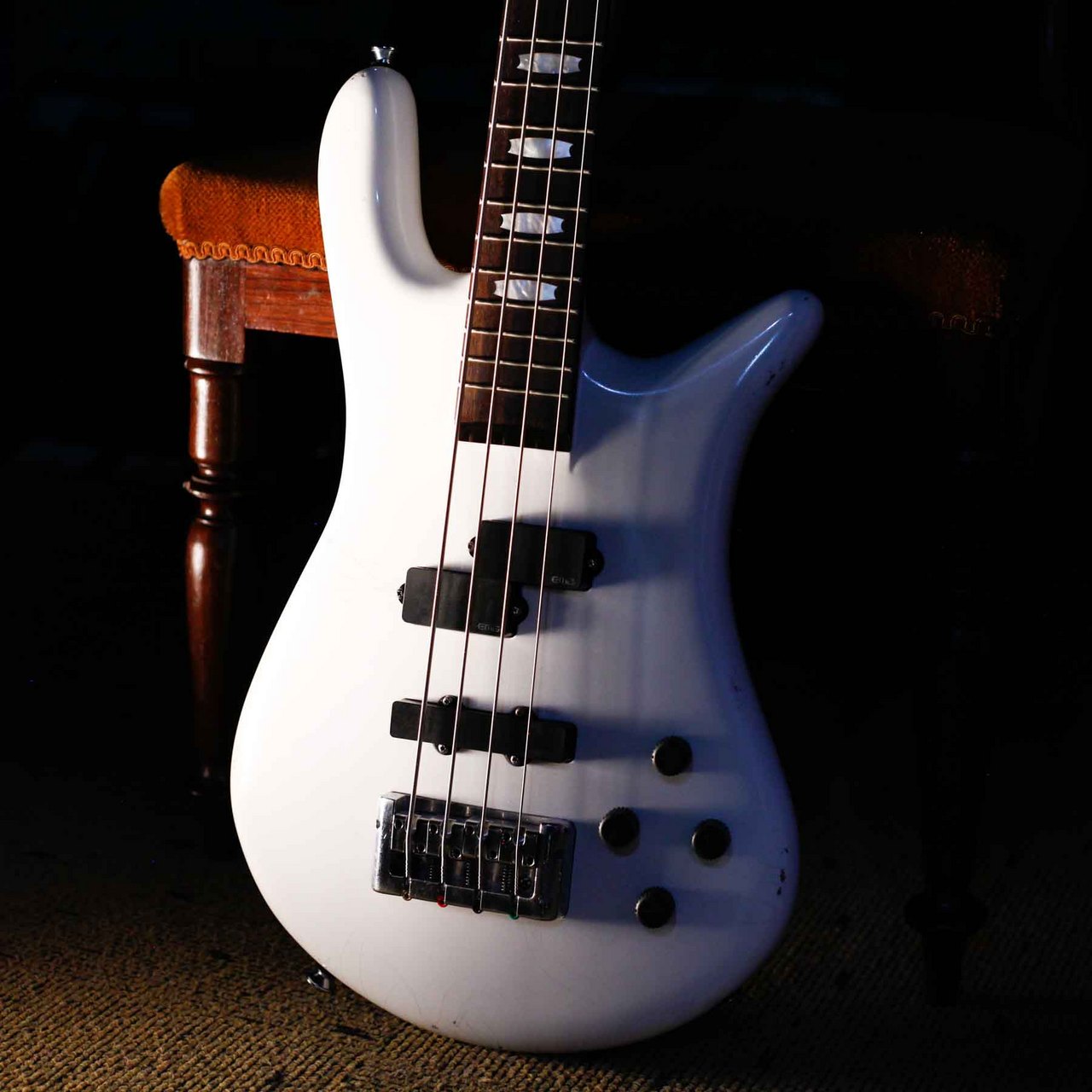 ベース Spector EURO 4 CLASSIC Lacquer AgedWhite L76100000002000-02-2000x2000.jpg