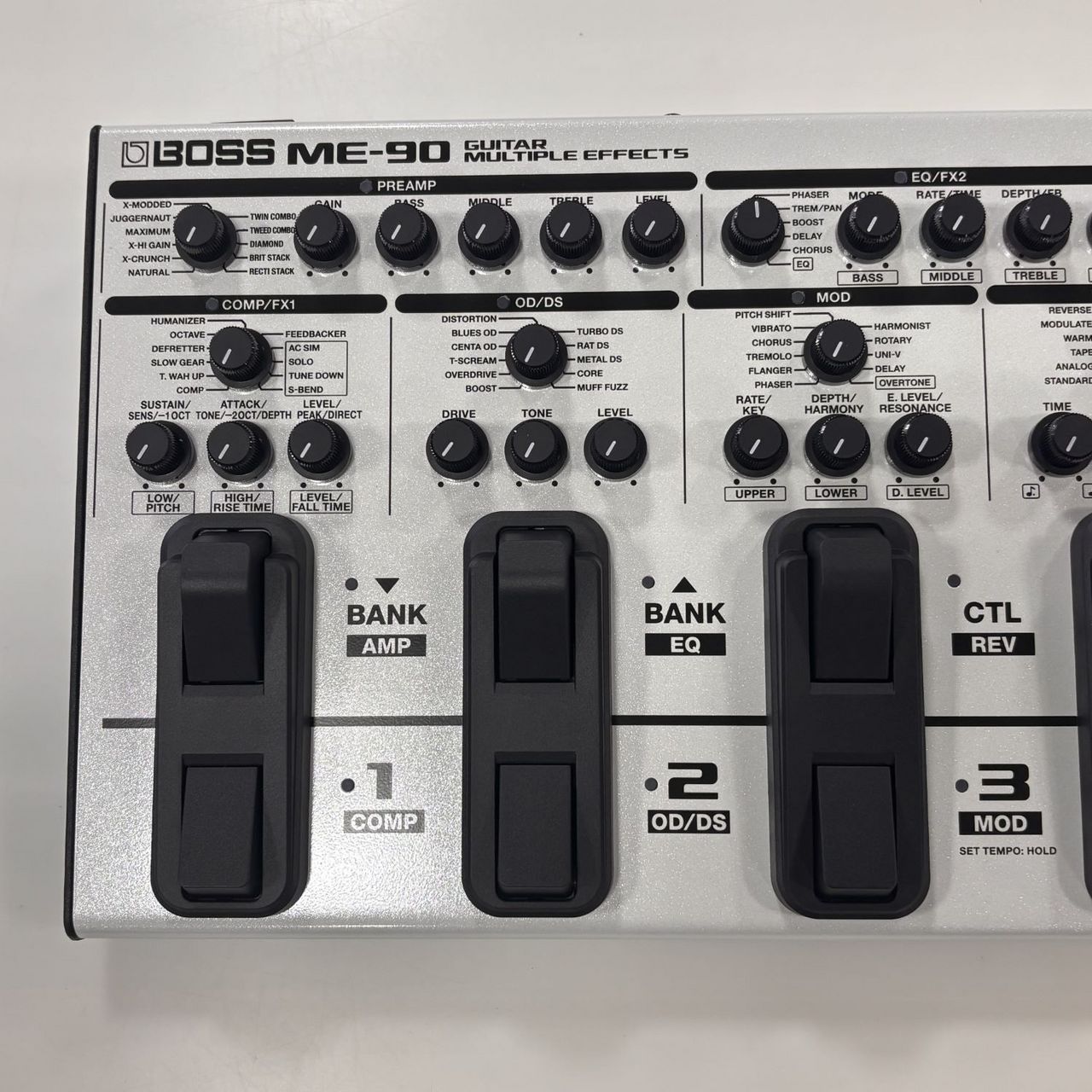 BOSS ME-90-WH マルチエフェクター エレキギター用 【数量限定カラー