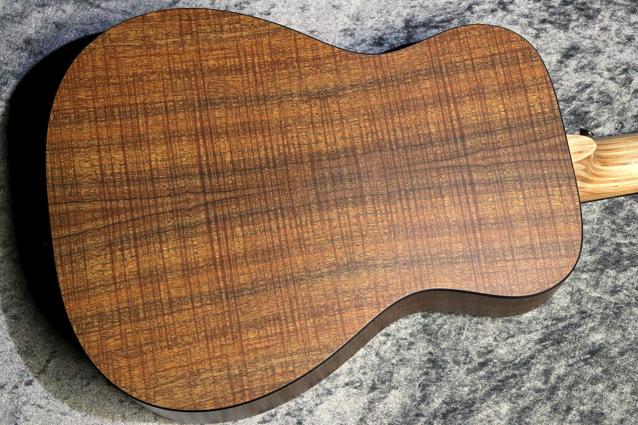 Martin LXK2 #423804【ミニギター】【HPLボディ】【美虎目柄!】【池袋