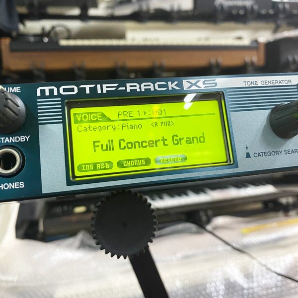 【売約済み】Yamaha MOTIF RACK XS 、コンプ、電源、ケース 売約済み】Yamaha MOTIF RACK XS 、コンプ、電源、ケース 売約済み