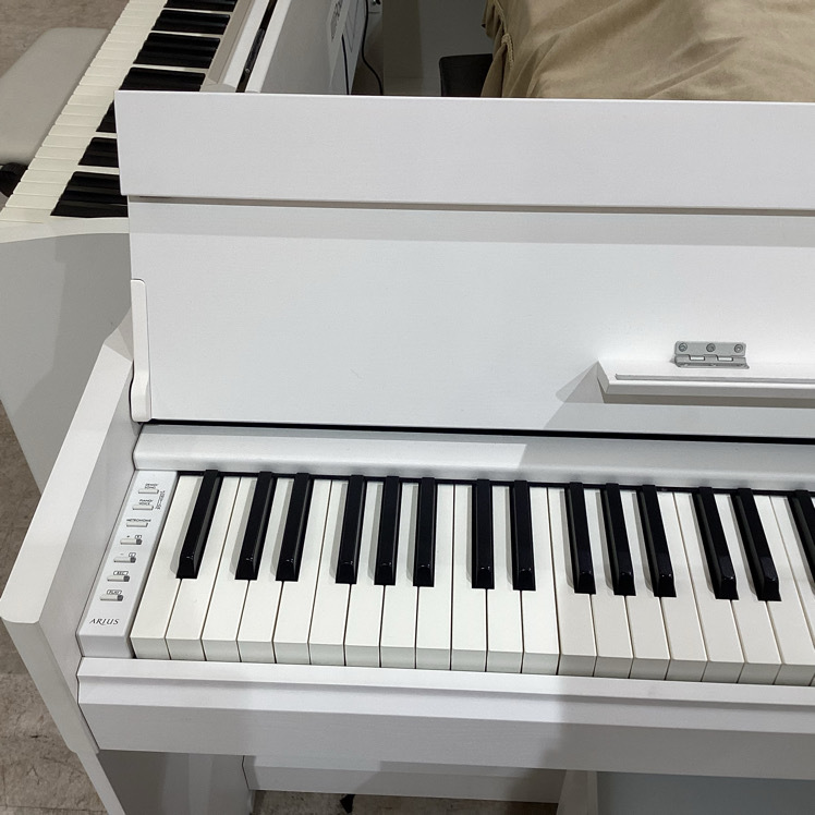 引き渡し先決定しました 【中古美品】YAMAHA電子ピアノ