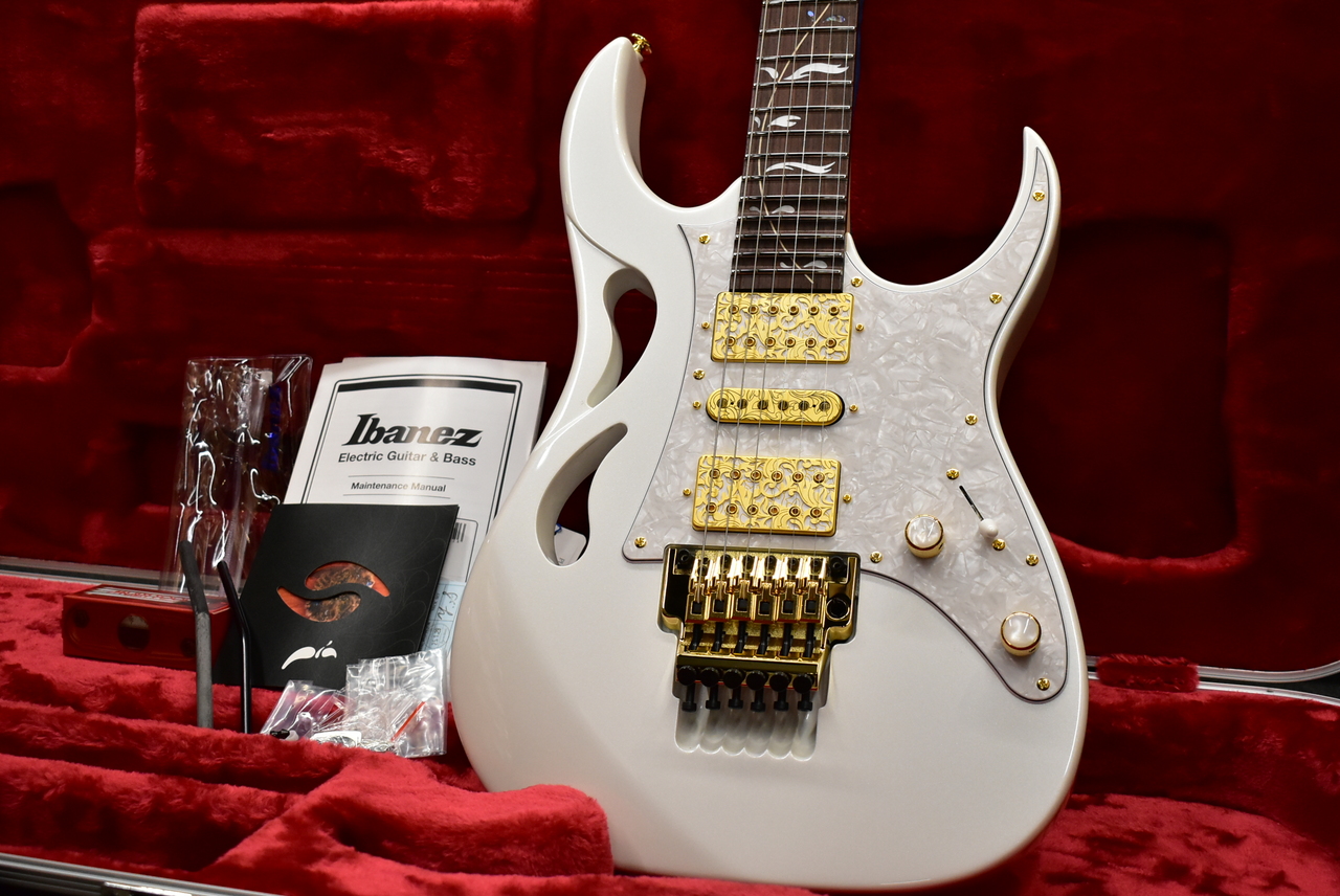 Ibanez PIA3761 Steve Vai Signature Stallion White #F2504823