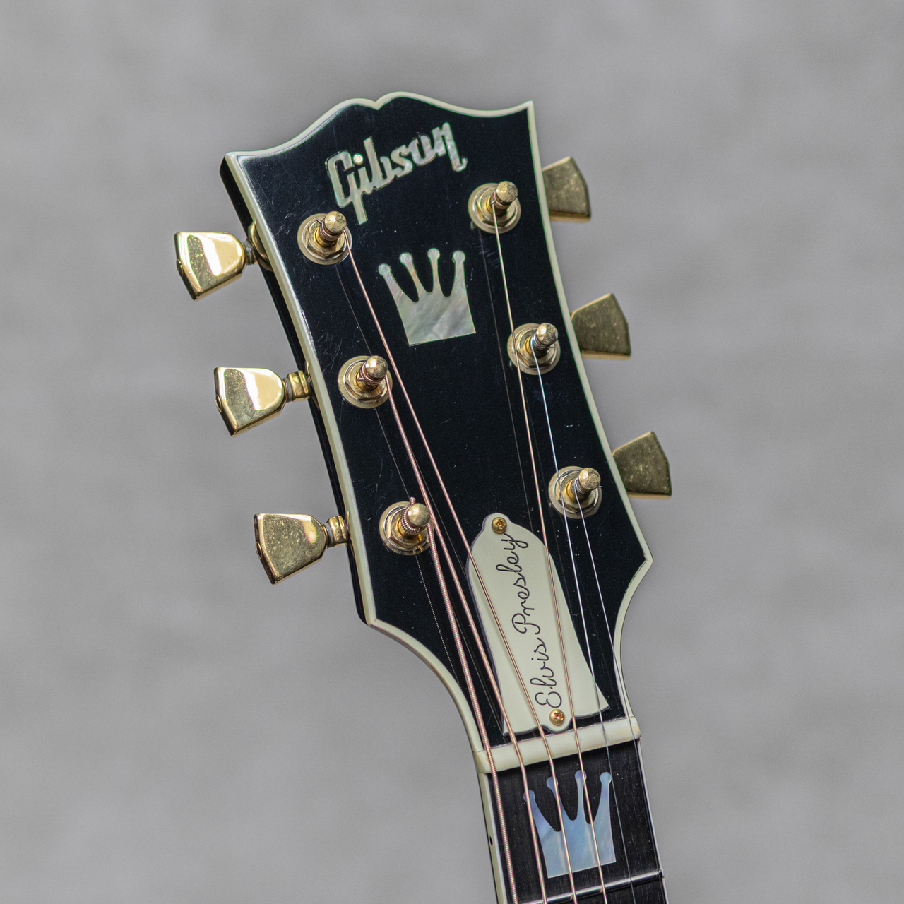 Gibson J-200 Elvis Presley 
