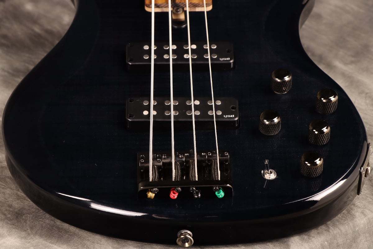 YAMAHA TRBX604FM Translucent Black (TBL) 4弦ベース [B級
